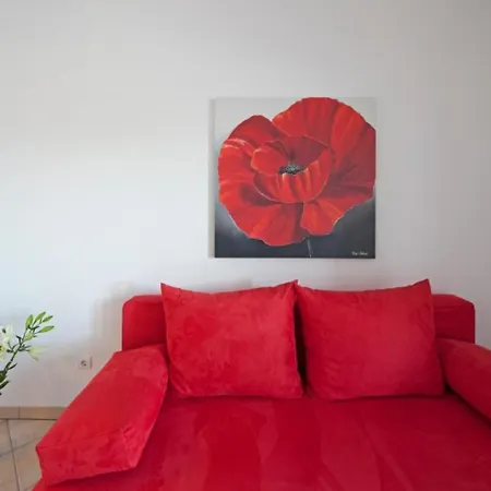 דירה Ivy - Modern With Terrace בול